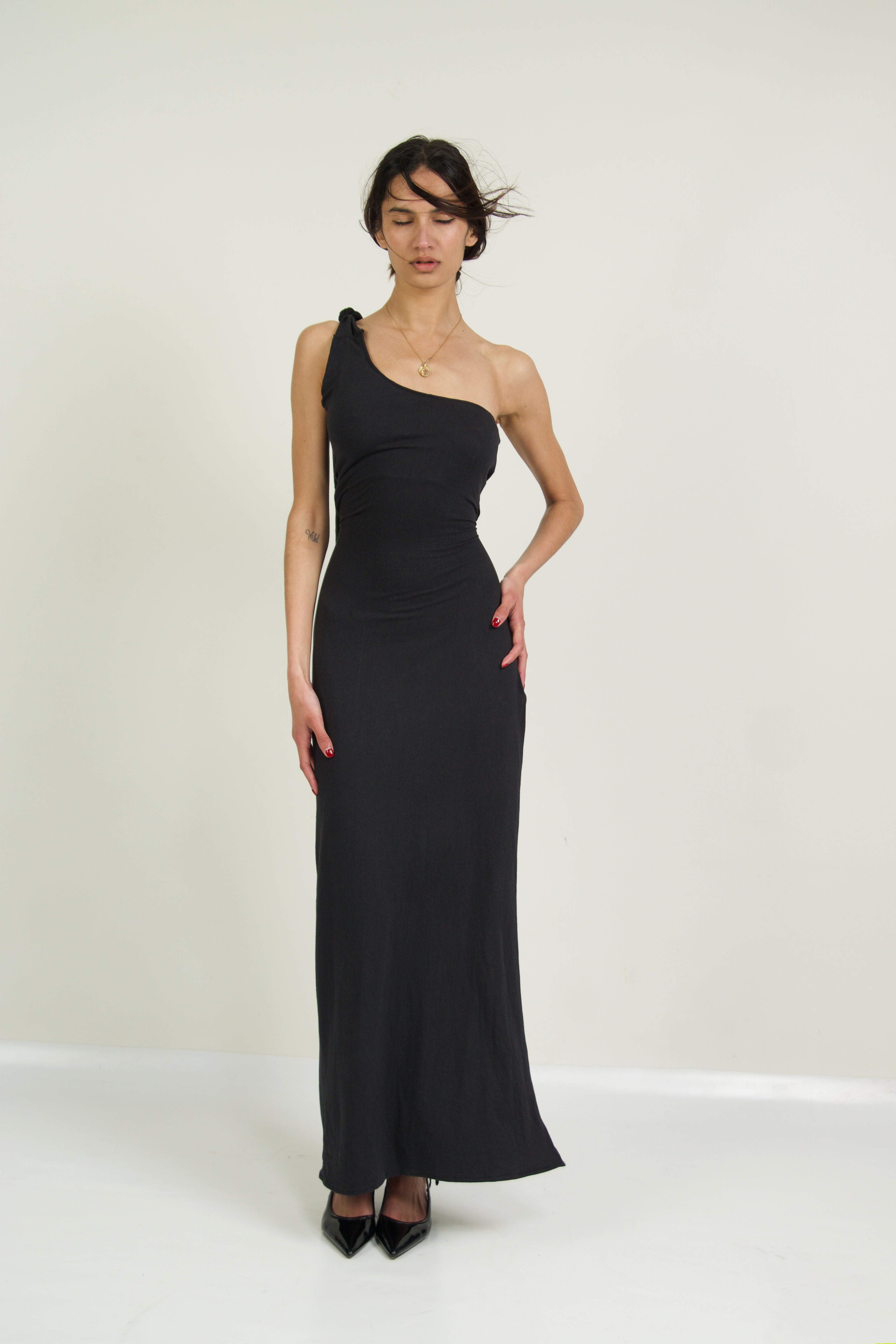 The BELLINI BLACK dress SYDOUX The BELLINI BLACK dress SYDOUX